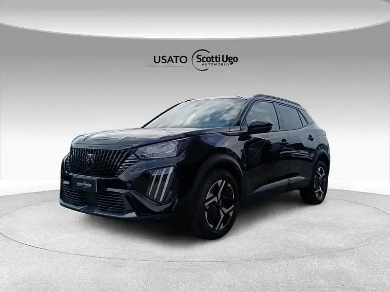 Usata Peugeot 2008 Allure 101 CV (74 kW) 2025 SUV