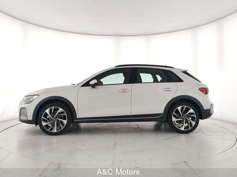 Nuova Audi A3 Advanced 150 CV (110 kW) 2026 Bianco