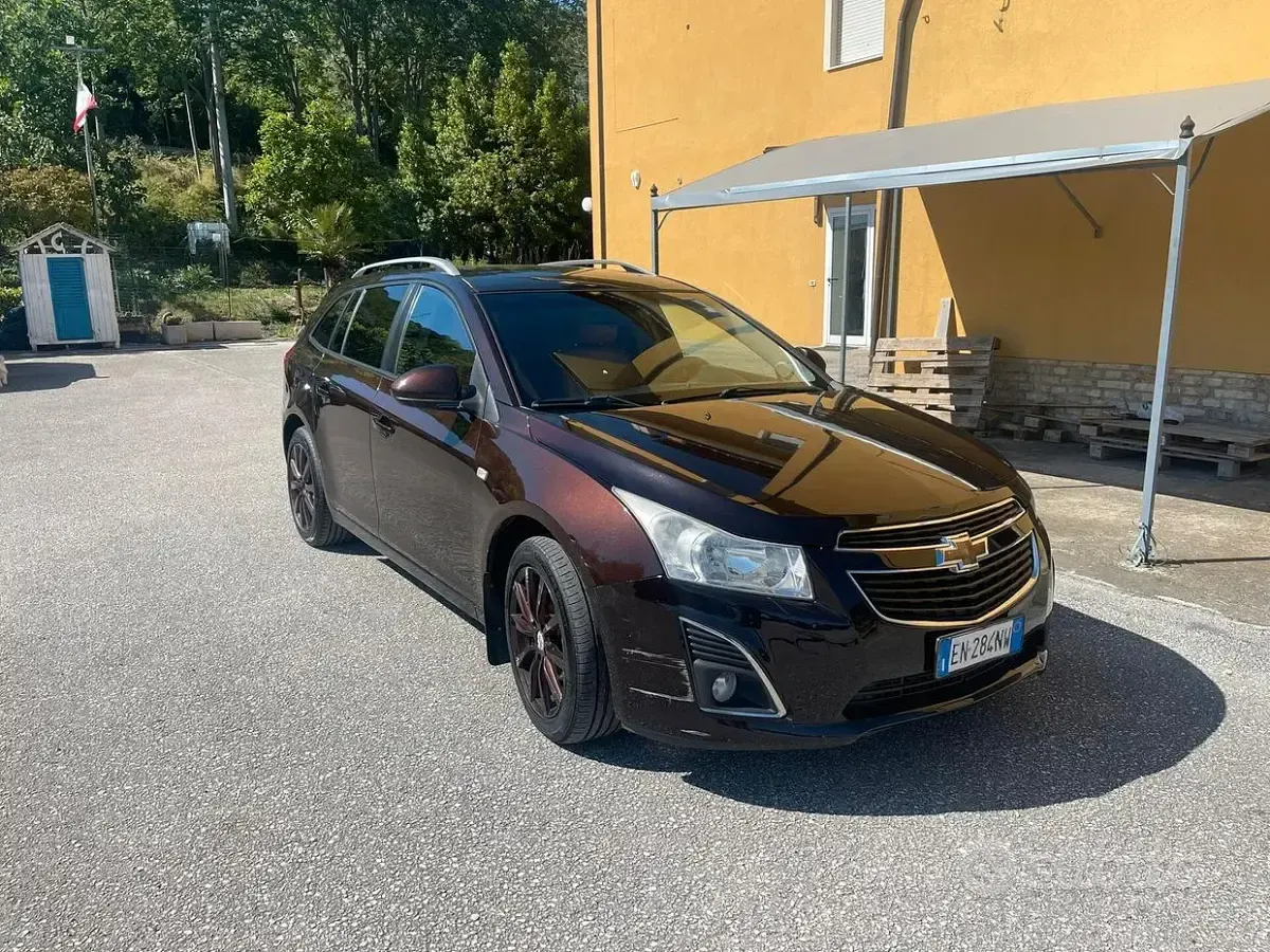 Usata Chevrolet Cruze LTZ 131 CV (96 kW) 2012 Nero Station wagon