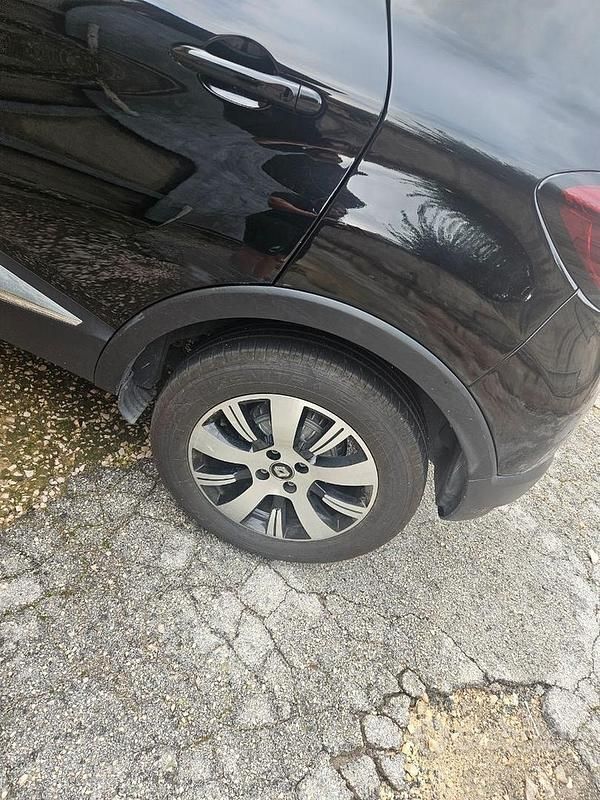 Gebraucht Renault Captur 100 PS (73 kW) 2019 Schwarz SUV