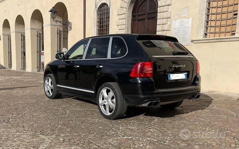 Usata Porsche Cayenne S 340 CV (250 kW) 2005 SUV