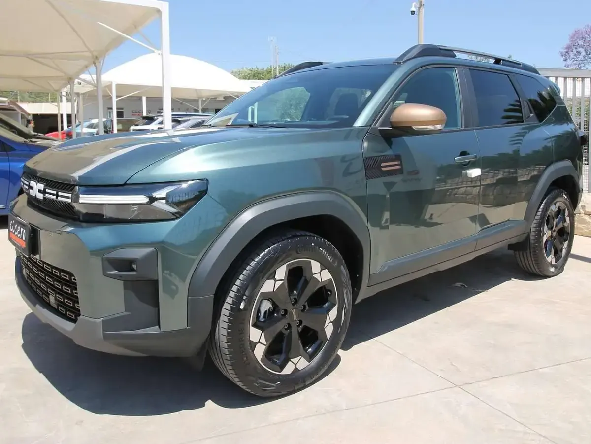 Nuova Dacia Bigster Extreme 109 CV (80 kW) 2026 Verde oxide SUV