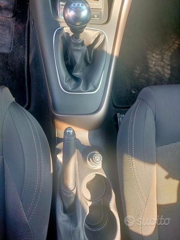 Usata Alfa Romeo Giulietta 120 CV (88 kW) 2016 Bianco Utilitaria