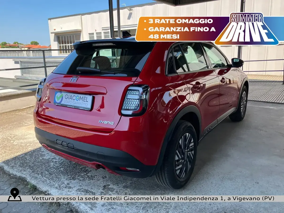 Usata Fiat 600 Business 110 CV (80 kW) 2025 Rosso SUV