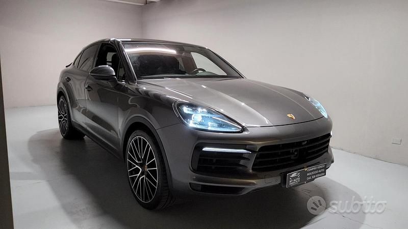 Grigio Usata 2020 Porsche Cayenne SUV | 62.900 € (Buon prezzo) - Immagine 1/4