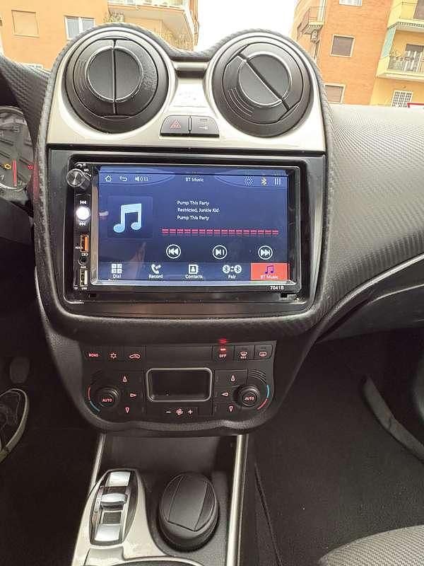 Usata Alfa Romeo MiTo Progression 105 CV (77 kW) 2010 Nero Utilitaria