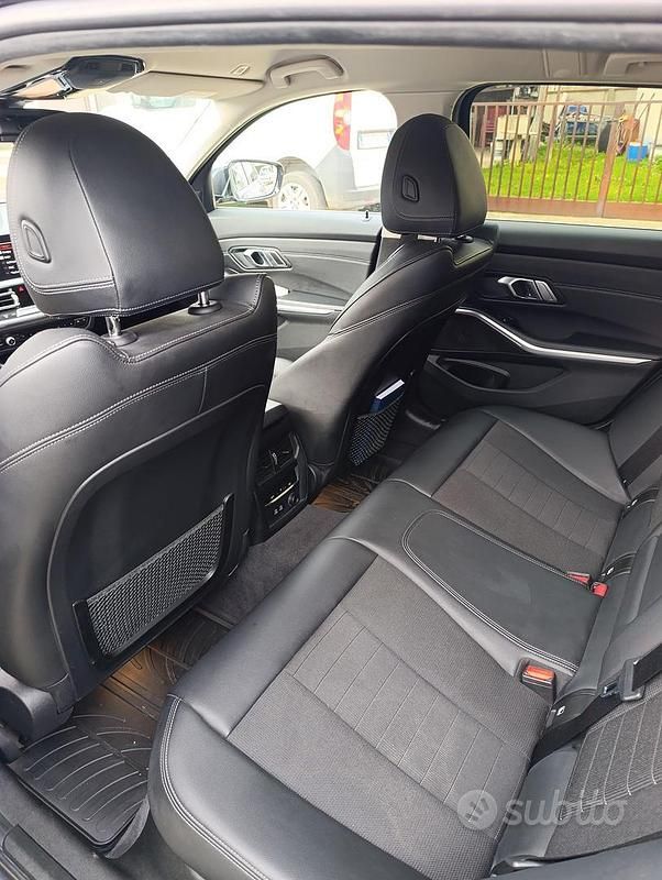 Usata BMW 318 2020 Grigio Station wagon