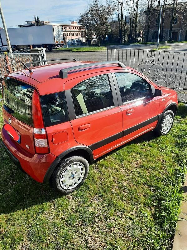 Usata Fiat Panda 4x4 2007 Rosso Utilitaria