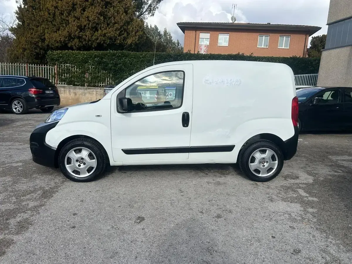 Usata Fiat Fiorino 95 CV (69 kW) 2020 Bianco Monovolume