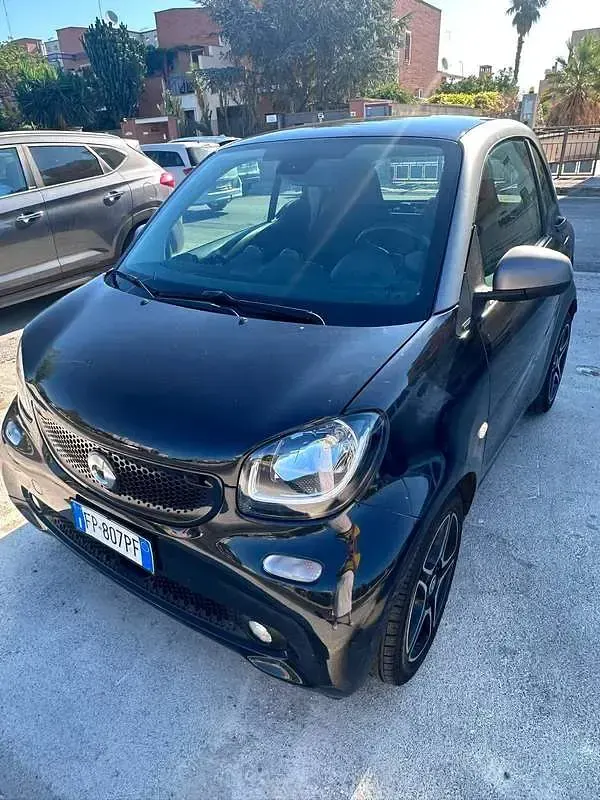 Usata Smart ForTwo Coupé Passion 90 CV (66 kW) 2018 Nero Coupé