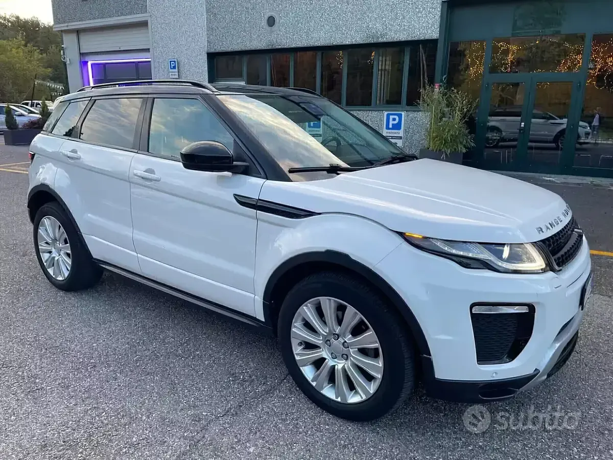 Usata Land Rover Range Rover evoque 150 CV (110 kW) 2016 Bianco SUV