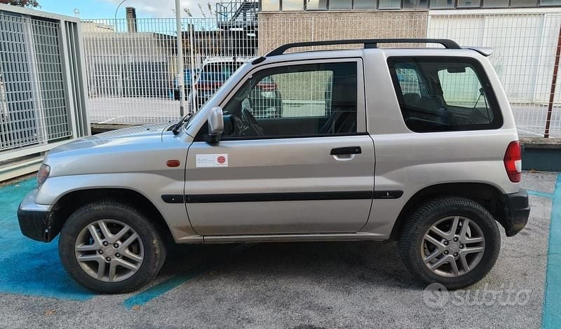 Usata Mitsubishi Pajero 2000 Grigio SUV