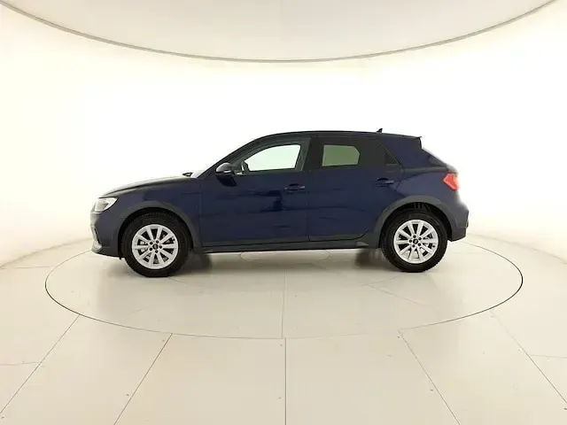 Usata Audi A1 Business 116 CV (85 kW) 2025 Blu navarra metallizzato SUV