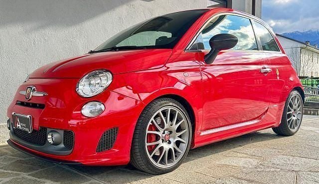 Usata Abarth 695 180 CV (132 kW) 2010 Utilitaria