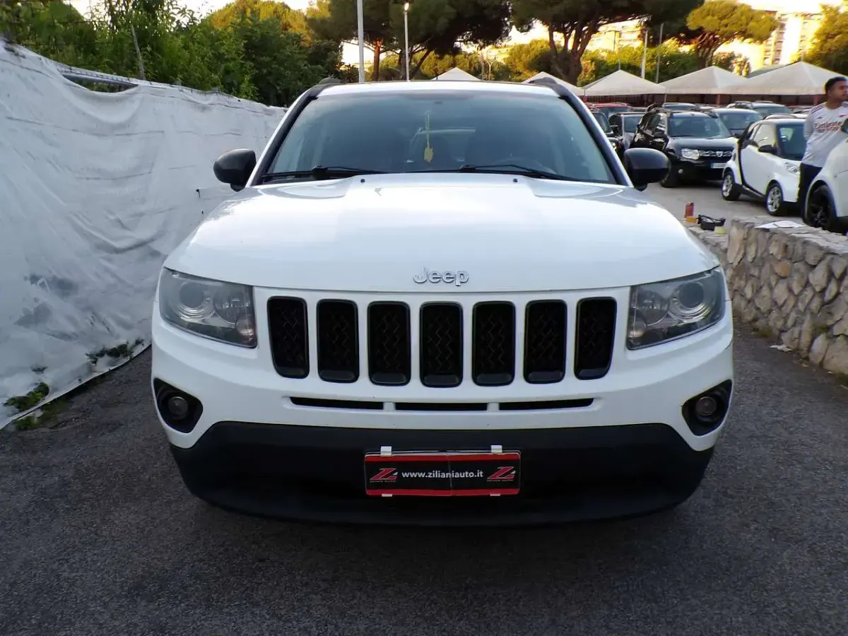 Usata Jeep Compass Limited 163 CV (119 kW) 2013 Bianco SUV