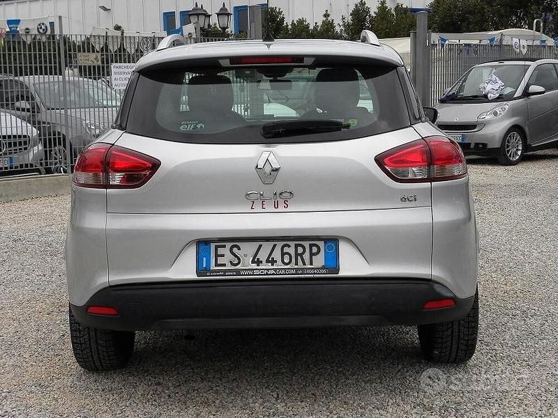 Usata Renault Clio GrandTour 75 CV (55 kW) 2013 Grigio Station wagon