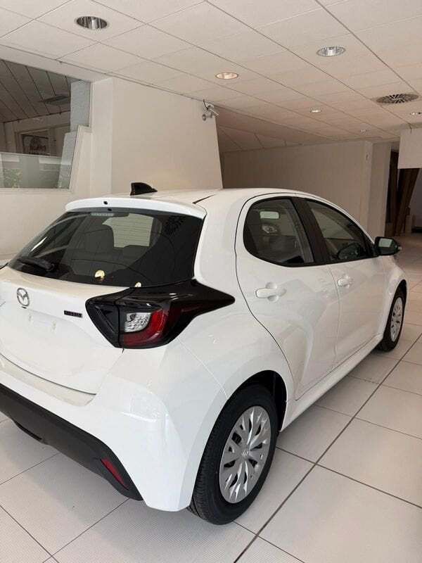 Nuova Mazda 2 Prime-Line 116 CV (85 kW) 2025 Other Utilitaria