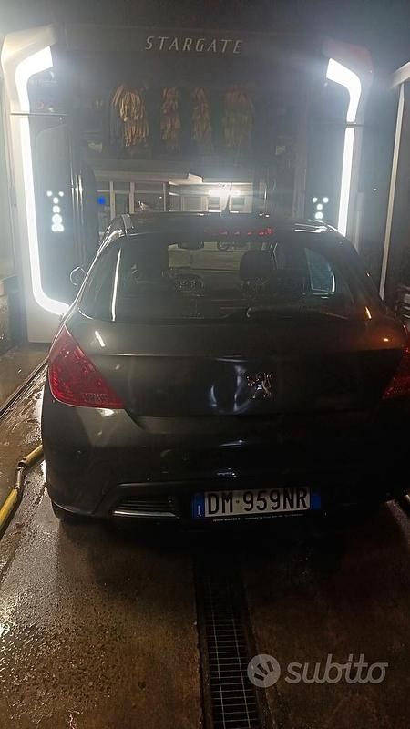 Usata Peugeot 308 136 CV (100 kW) 2008 Grigio Utilitaria