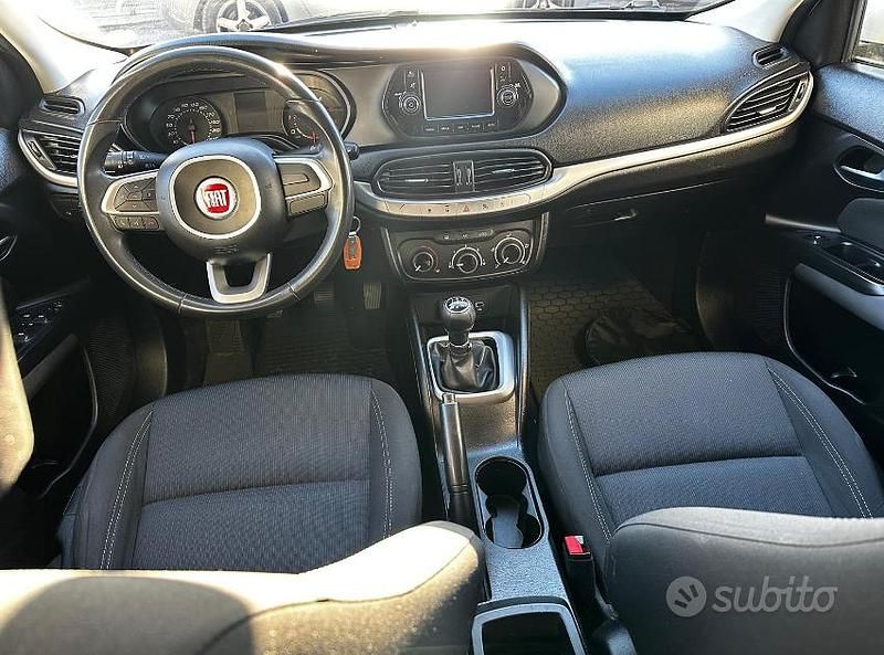 Usata Fiat Tipo Business 95 CV (69 kW) 2018 Bianco Station wagon