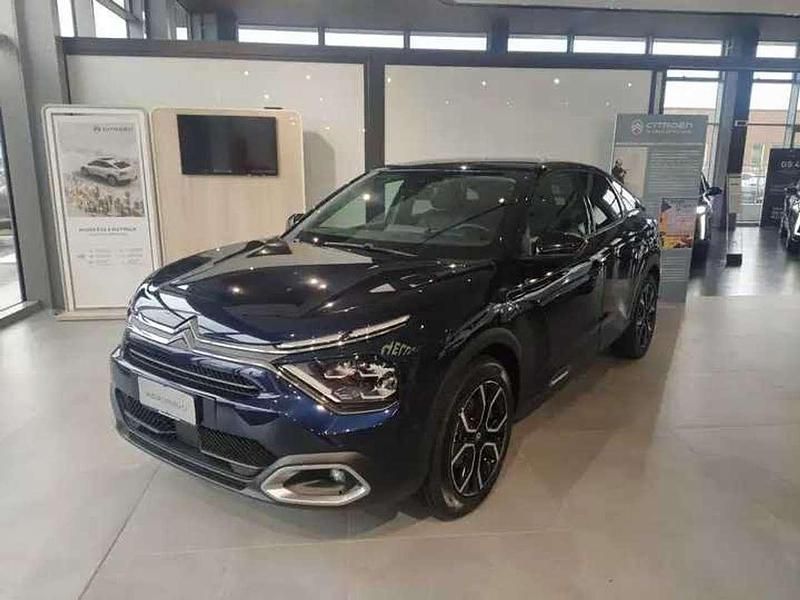 Nuova Citroën e-C4 56 kW (77 CV) 2025 Eclipse blue Berlina