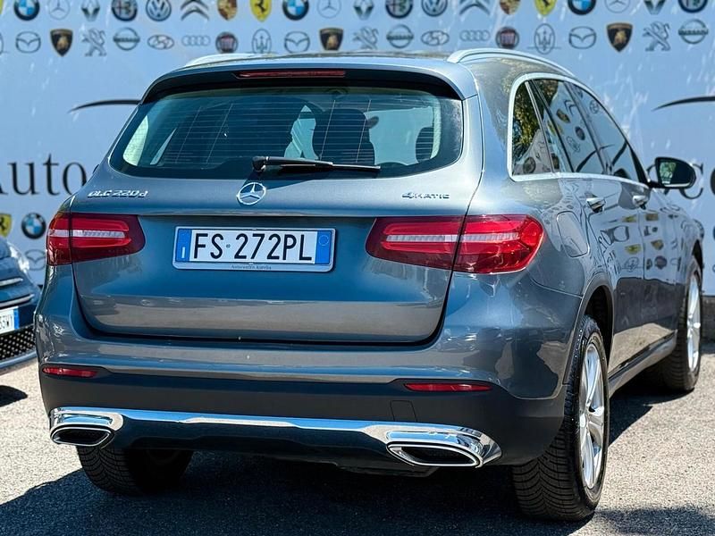 Usata Mercedes GLC220 Exclusive 170 CV (125 kW) 2019 Grigio Station wagon