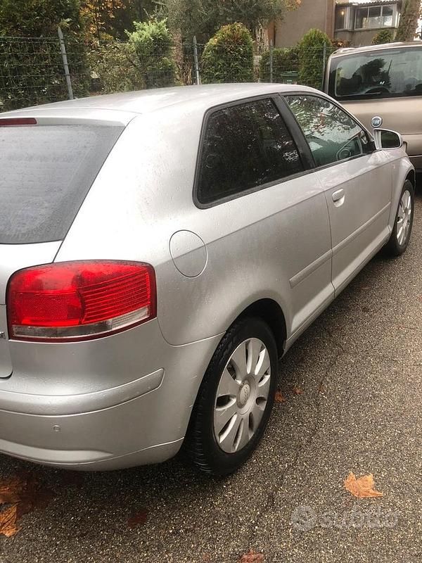 Usata Audi A3 Attraction 140 CV (102 kW) 2007 Grigio Utilitaria