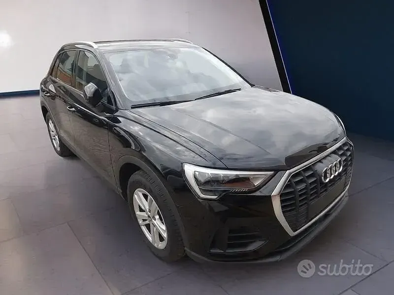 Usata Audi Q3 Advanced 150 CV (110 kW) 2022 Nero SUV