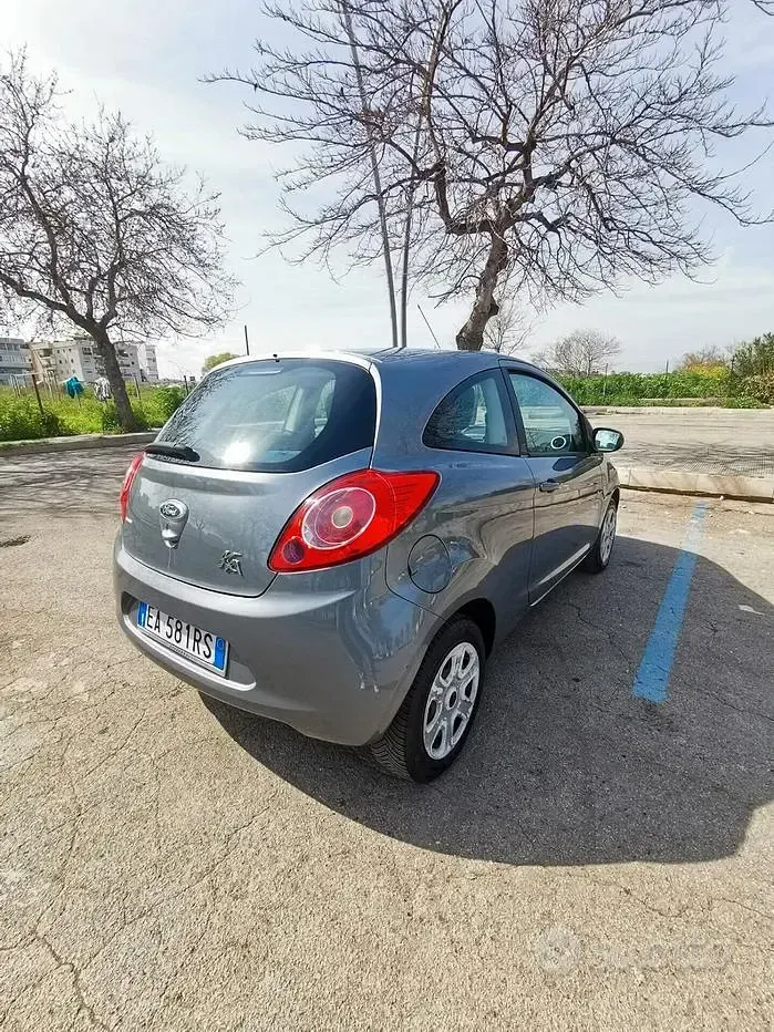 Usata Ford Ka 69 CV (50 kW) 2009 Grigio Utilitaria