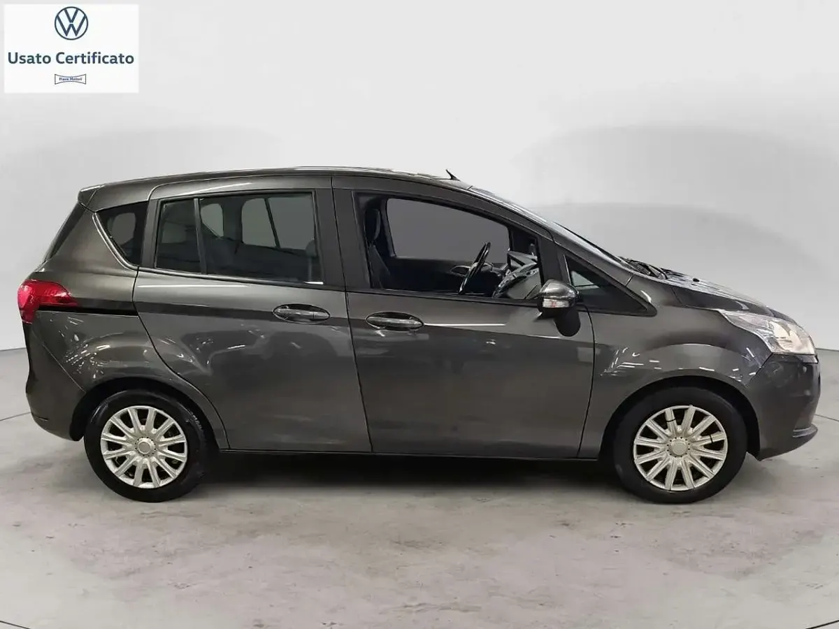 Usata Ford B-MAX 101 CV (74 kW) 2017 Grigio Monovolume