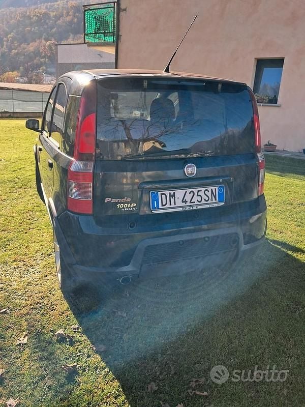 Usata Fiat Panda 101 CV (74 kW) 2008 Nero Berlina