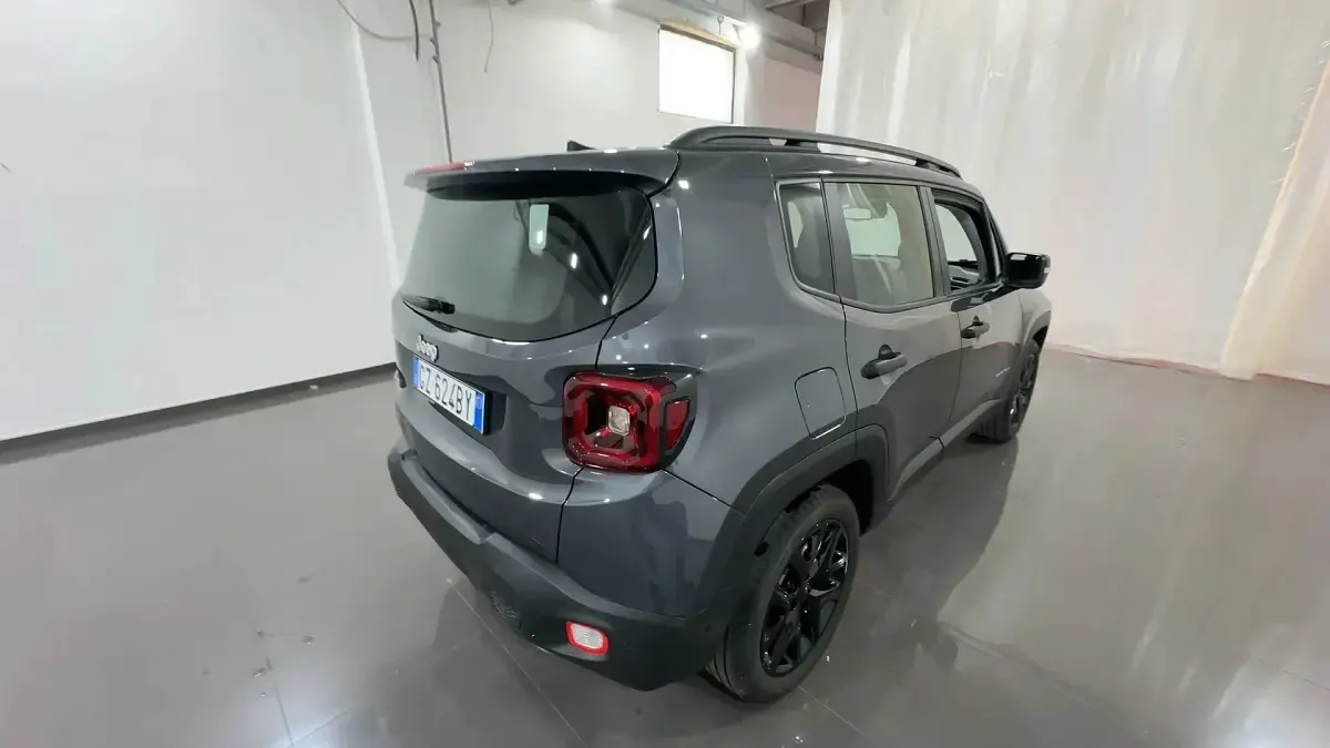 Usata Jeep Renegade Summit 130 CV (95 kW) 2025 679graphite grey SUV