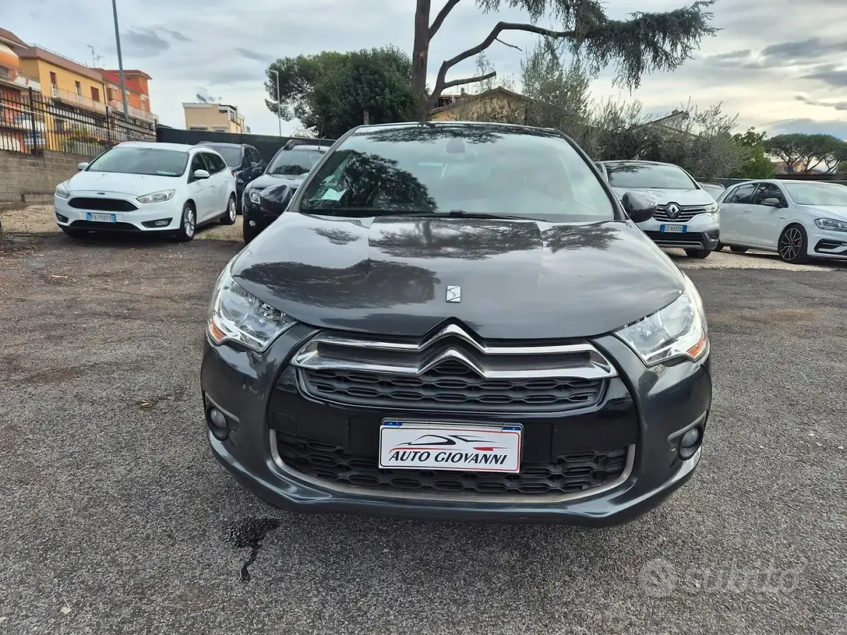 Usata Citroën C4 Exclusive 114 CV (83 kW) 2014 Grigio Berlina