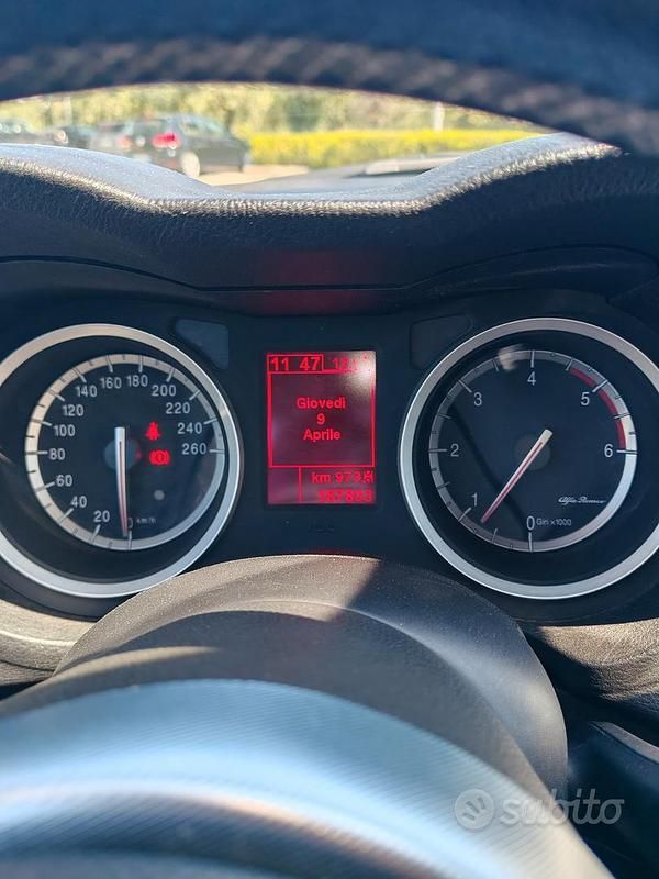 Usata Alfa Romeo 159 Exclusive 200 CV (147 kW) 2007 Grigio Berlina