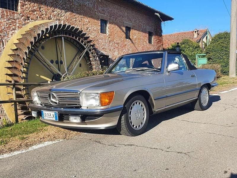 Oro Usata 1988 Mercedes SL300 Cabrio | 44.500 € - Immagine 1/4