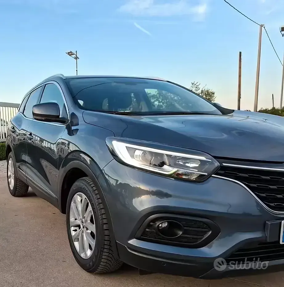 Usata Renault Kadjar Business 116 CV (85 kW) 2021 Grigio SUV