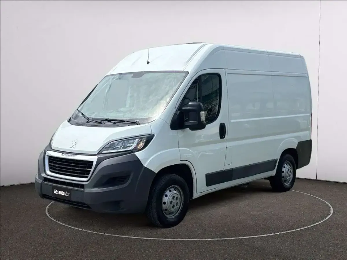 Usata Peugeot Boxer 131 CV (96 kW) 2017 Bianco pastello Furgone