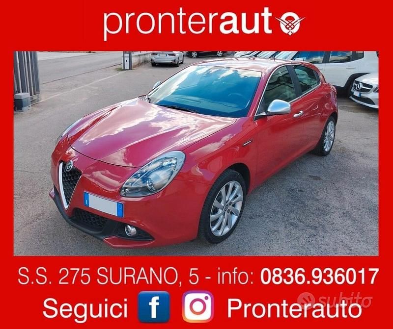 Rosso Usata 2016 Alfa Romeo Giulietta Super Due volumi | 10.990 € (Ottimo prezzo) - Immagine 1/4