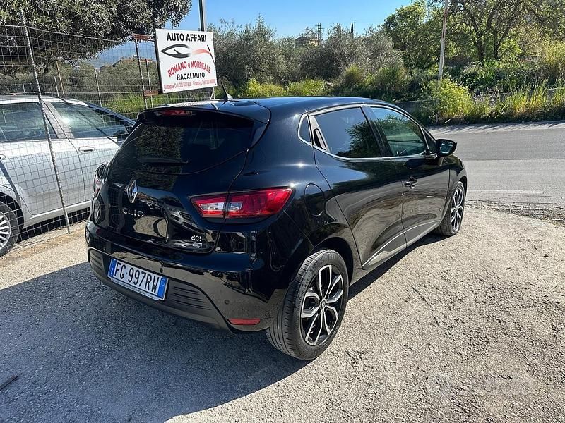 Usata Renault Clio IV Zen 75 CV (55 kW) 2016 Nero Berlina