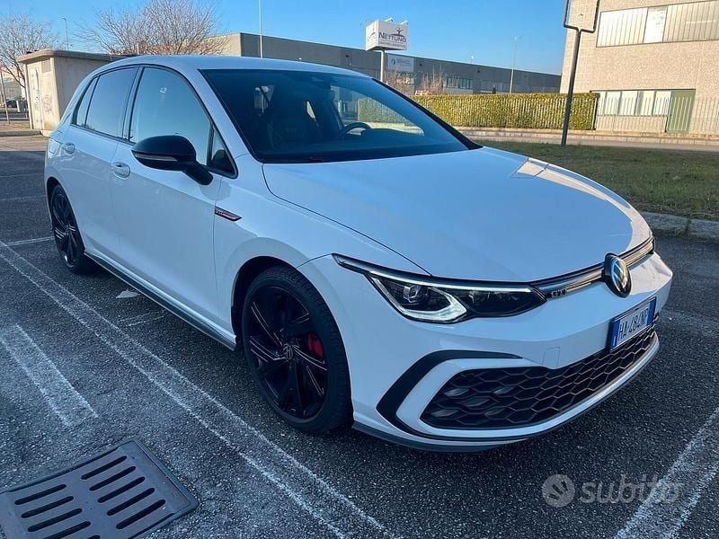Usata VW Golf VIII GTI 245 CV (180 kW) 2023 Bianco Berlina