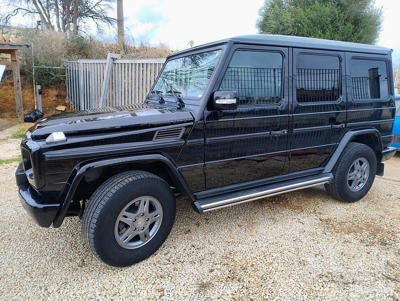 Usata Mercedes G350 224 CV (164 kW) 2010 Nero SUV