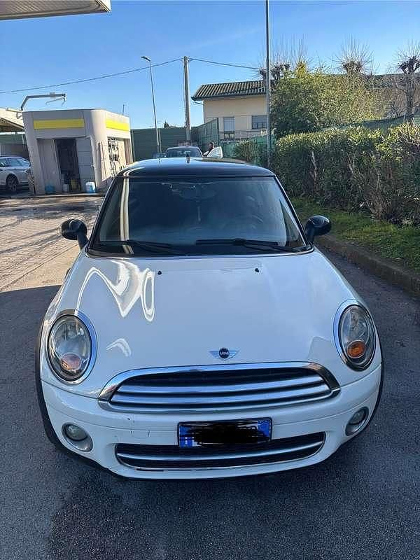 Usata Mini Cooper D Chili 109 CV (80 kW) 2009 Utilitaria