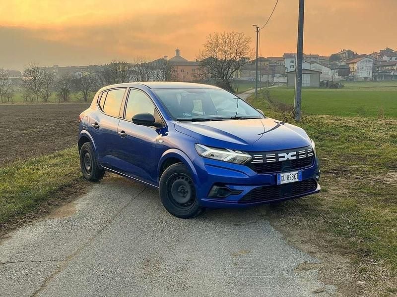 Usata Dacia Sandero 101 CV (74 kW) 2023 Blu/azzurro Berlina