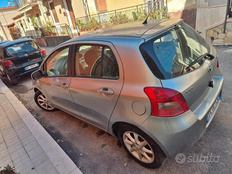 Usata Toyota Yaris 2006 Berlina