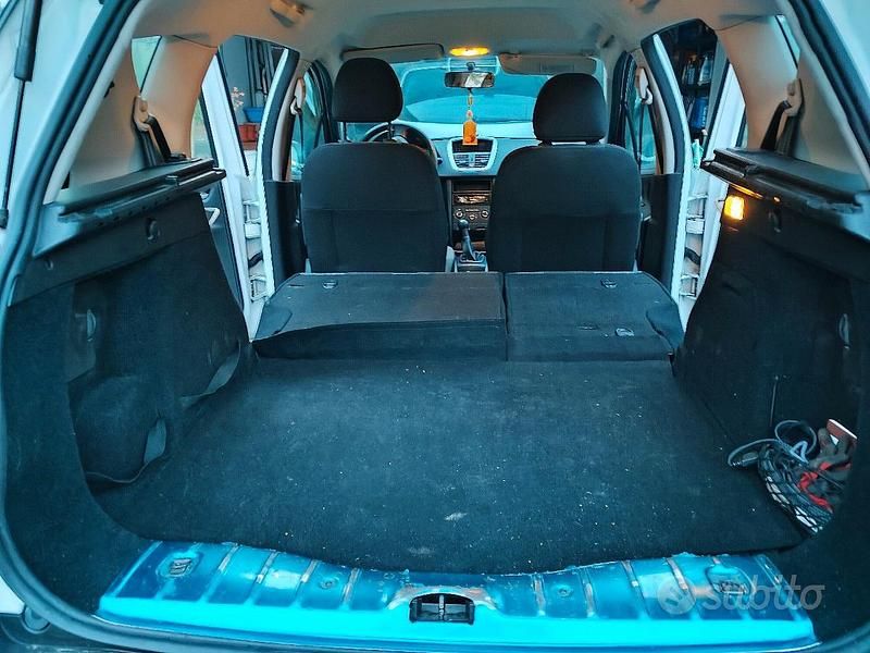 Usata Peugeot 207 93 CV (68 kW) 2010 Bianco Station wagon