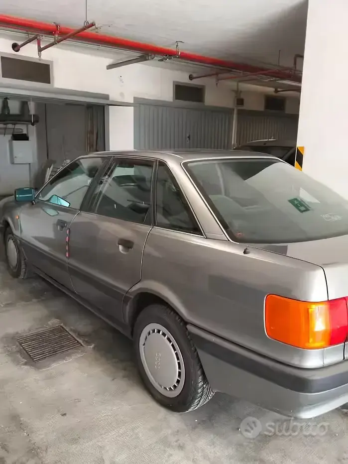 Usata Audi 80 90 CV (66 kW) 1991 Grigio Berlina