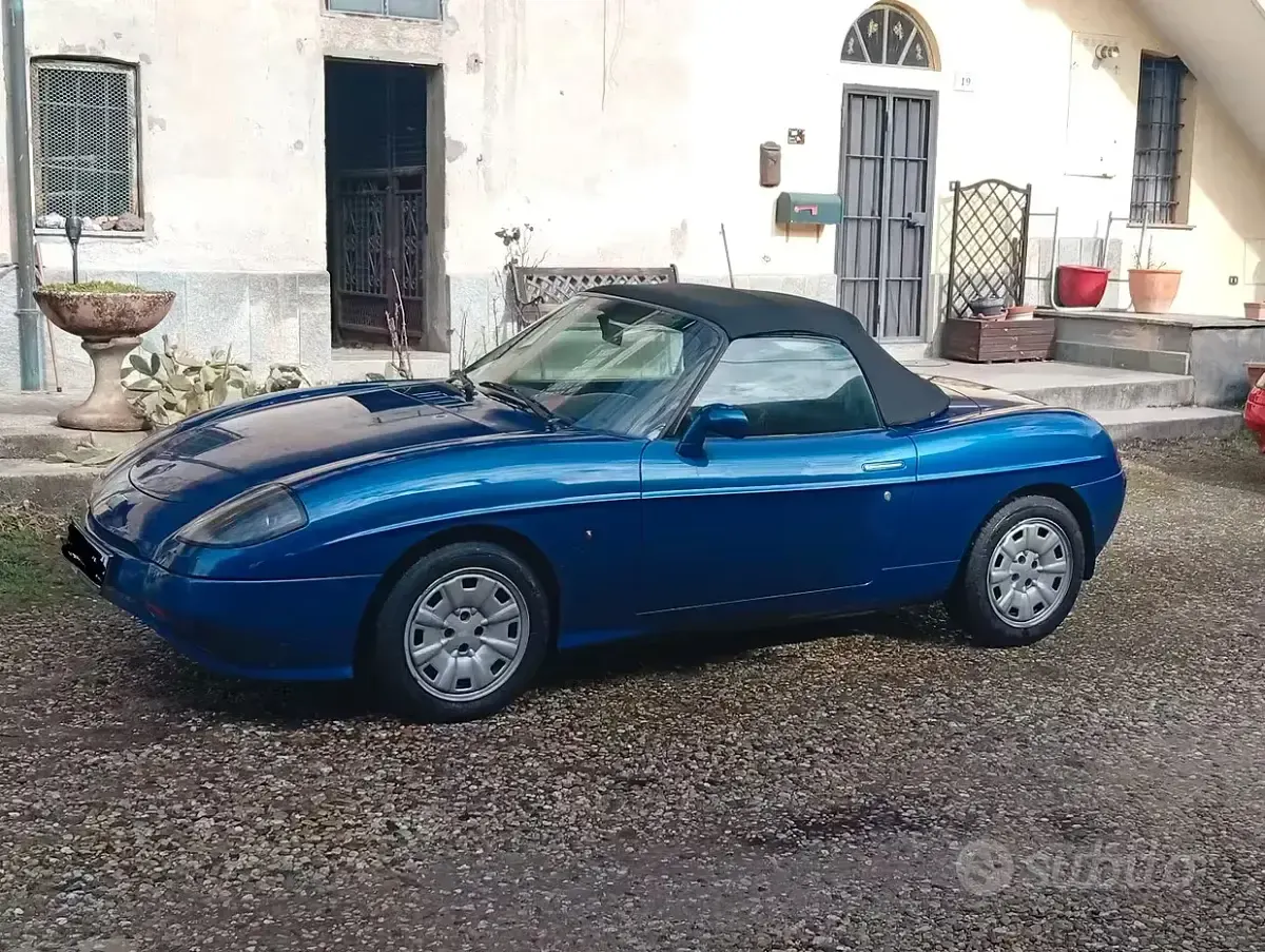 Usata Fiat Barchetta 131 CV (96 kW) 1999 Bluazzurro Cabrio
