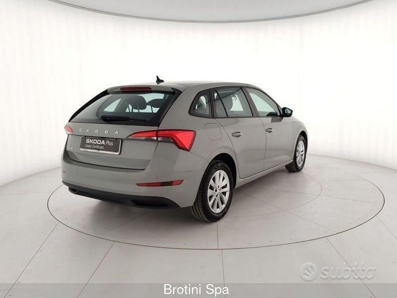 Usata Skoda Scala Ambition 95 CV (69 kW) 2023 Grigio Utilitaria