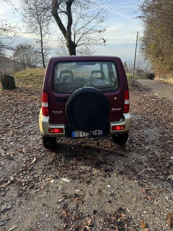 Usata Suzuki Jimny 80 CV (58 kW) 1999 Rosso SUV