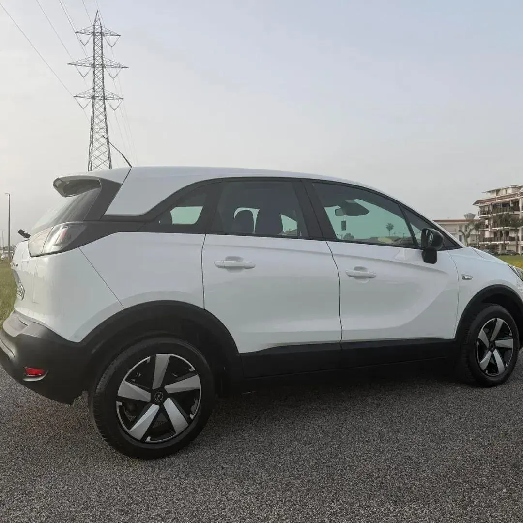 Usata Opel Crossland Edition 110 CV (80 kW) 2022 Bianco SUV