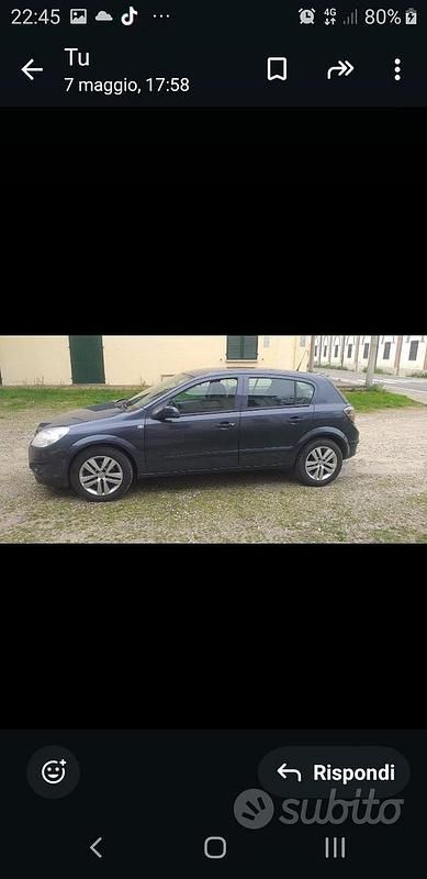 Käytetty Opel Astra 101 HP (74 kW) 2008 Sininen Sedan